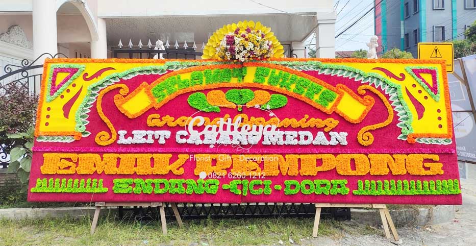 karangan bunga papan gandeng 1 mahkota bunga segar